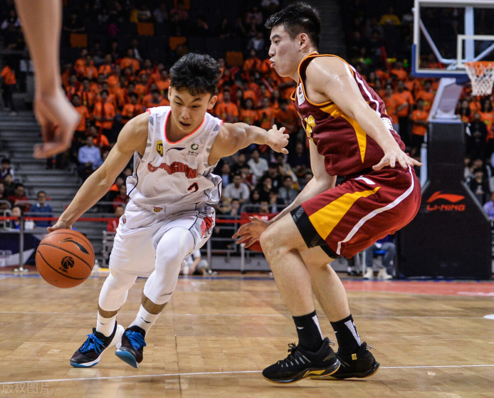 包含欧国联擂台对手现身，球队备受挑战的词条