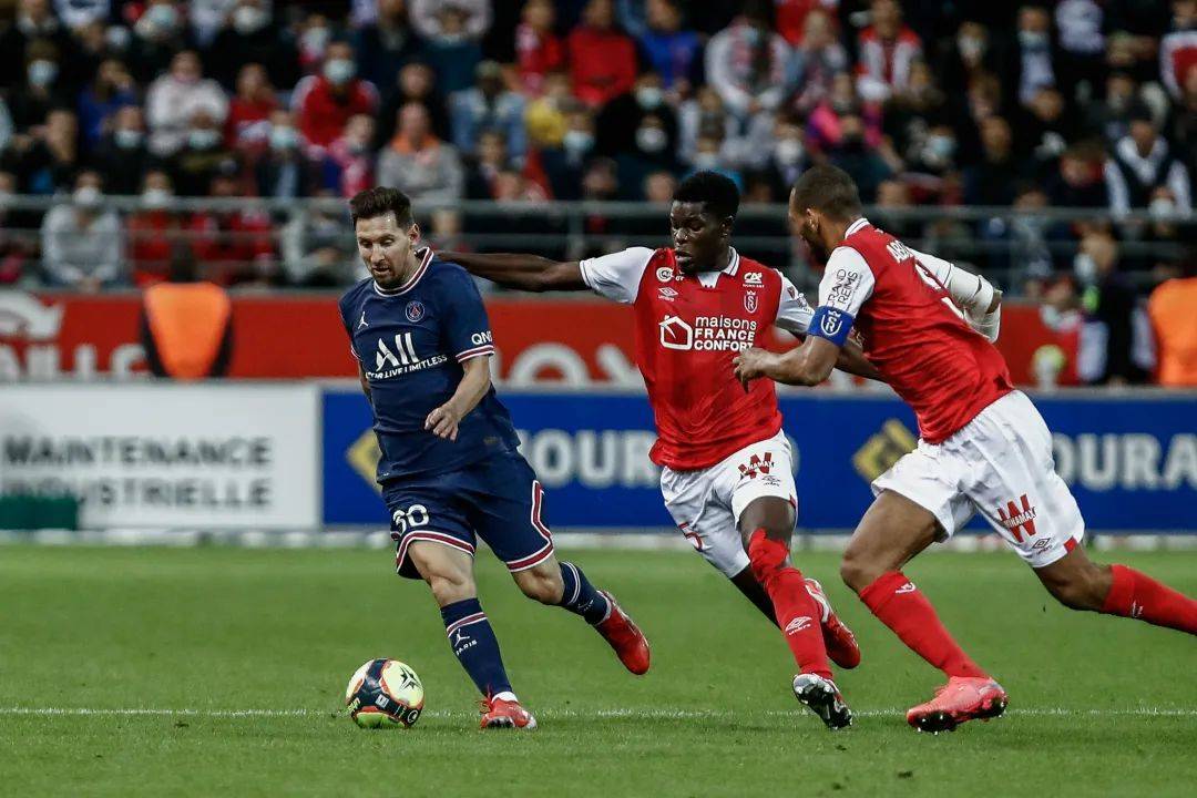 摩纳哥主场大胜，法甲冠军希望重新燃起