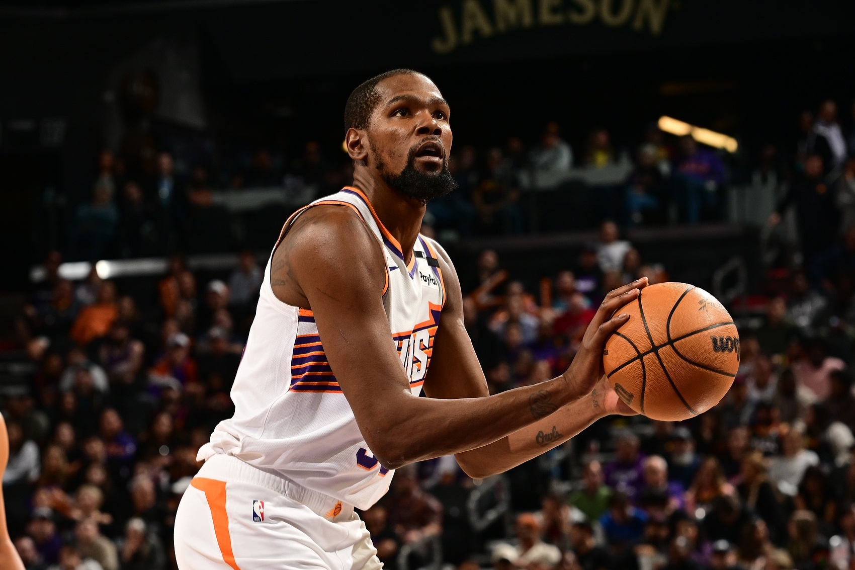 包含太阳新秀近期状态火热成为球队关键先生的词条