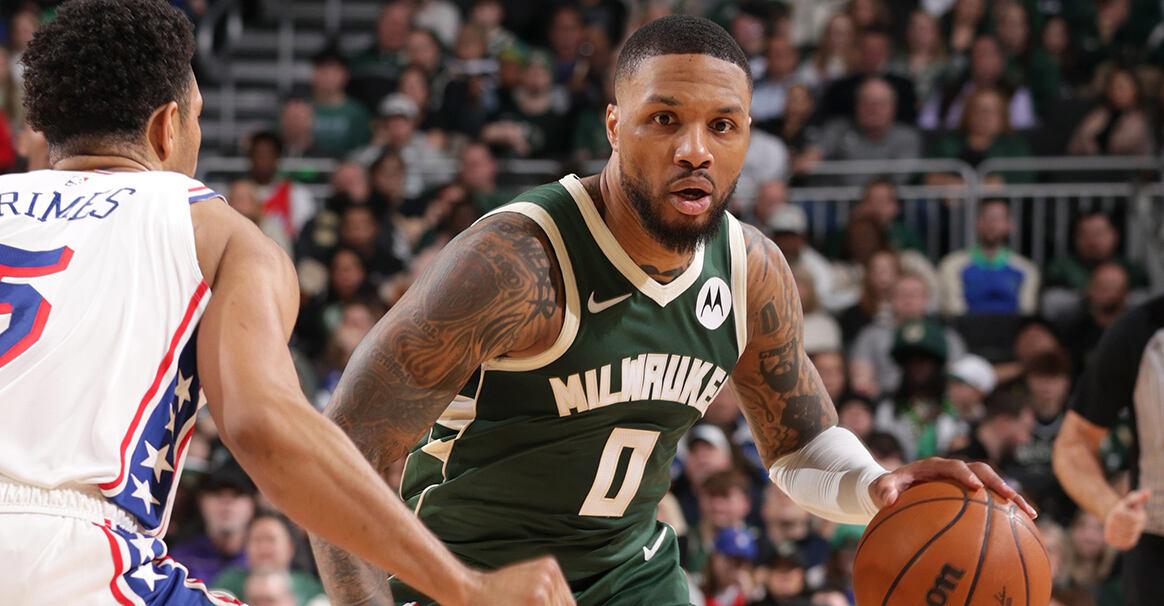 雄鹿横扫独行侠,迎来三连胜的简单介绍 雄鹿横扫独行侠,迎来三连胜的简单介绍