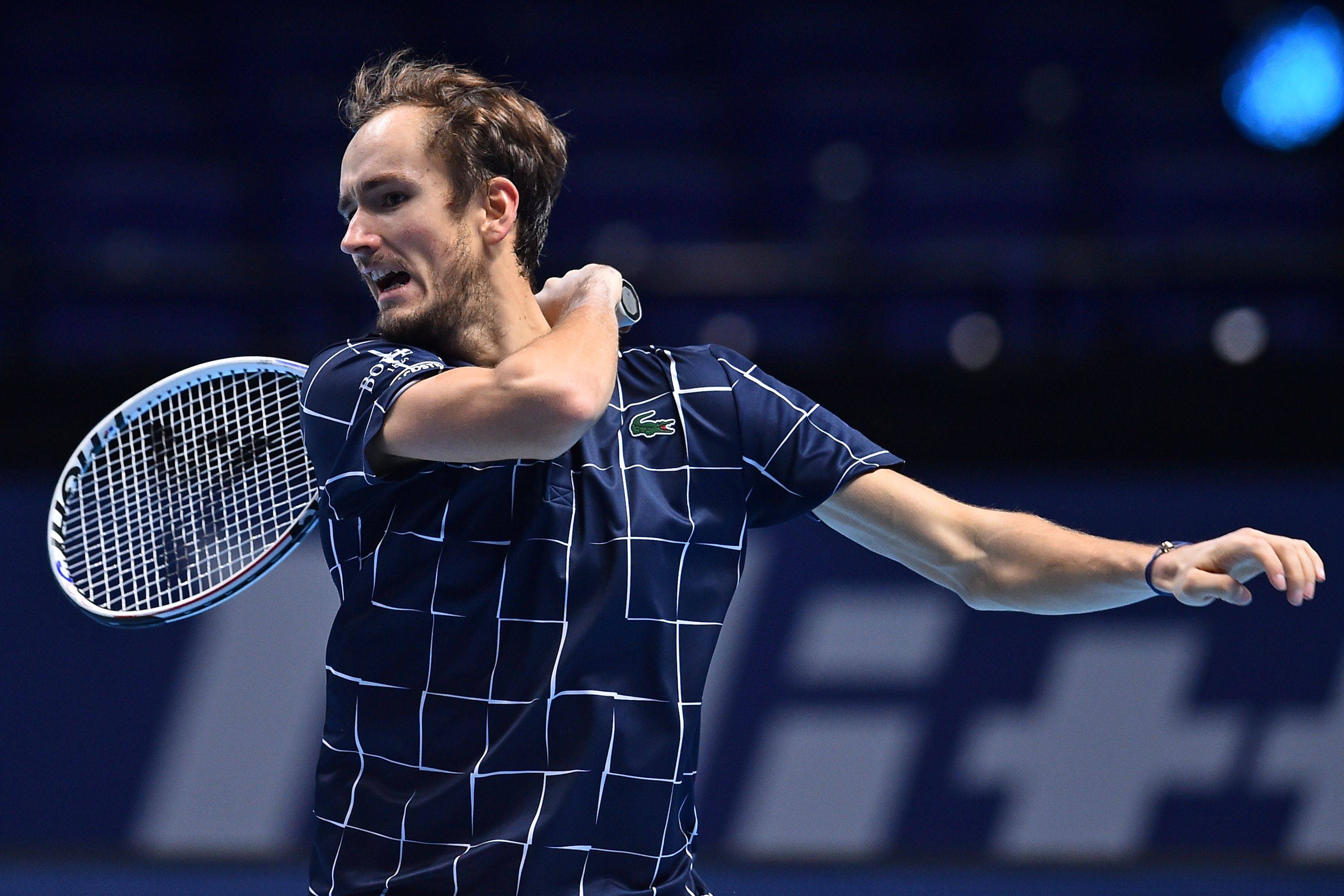 九游娱乐网页-年终总决赛力克ATP总决赛，梅德韦杰夫统治全场的简单介绍