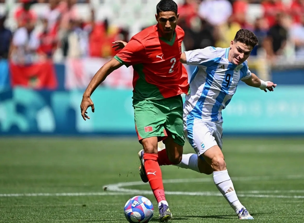 阿根廷完胜多特蒙德，阿圭罗点燃赛场